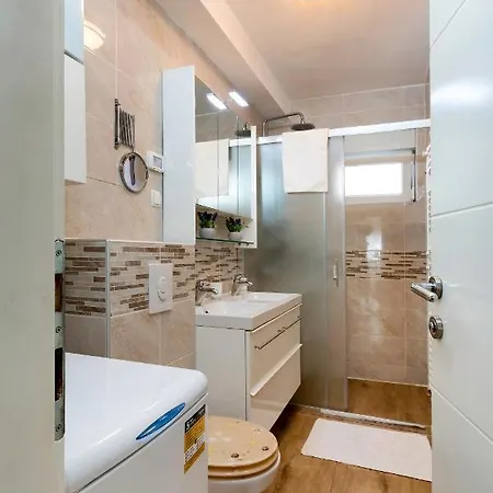 Centar A1 Lalu - Free Garage Appartement Pula