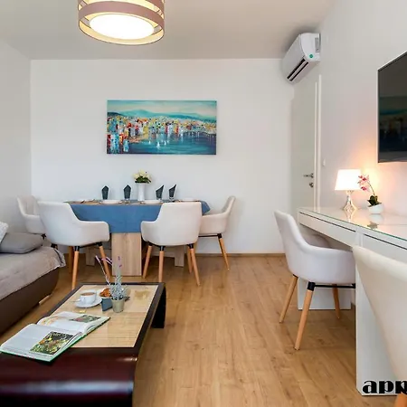 Centar A1 Lalu - Free Garage Appartement *